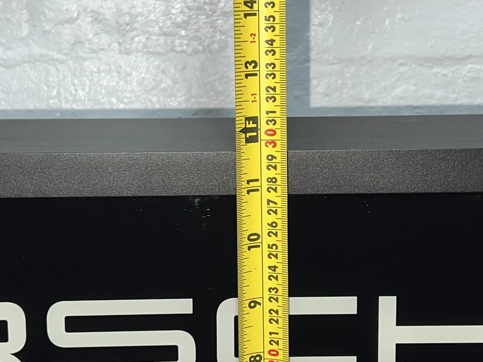 Porsche - Image 15 of 19