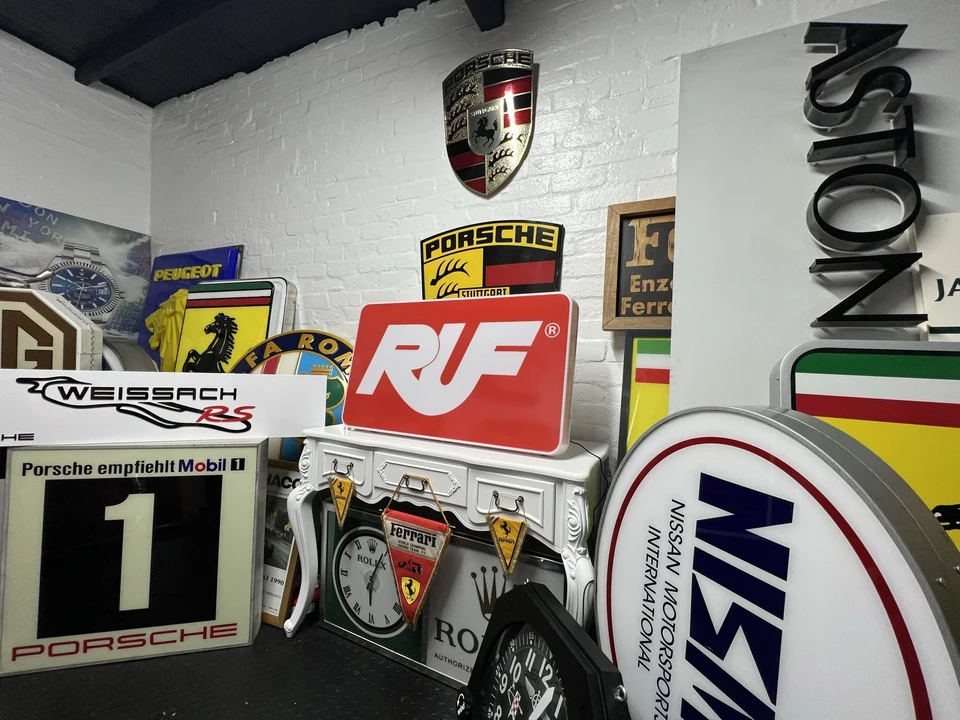 RUF - Image 3 of 23
