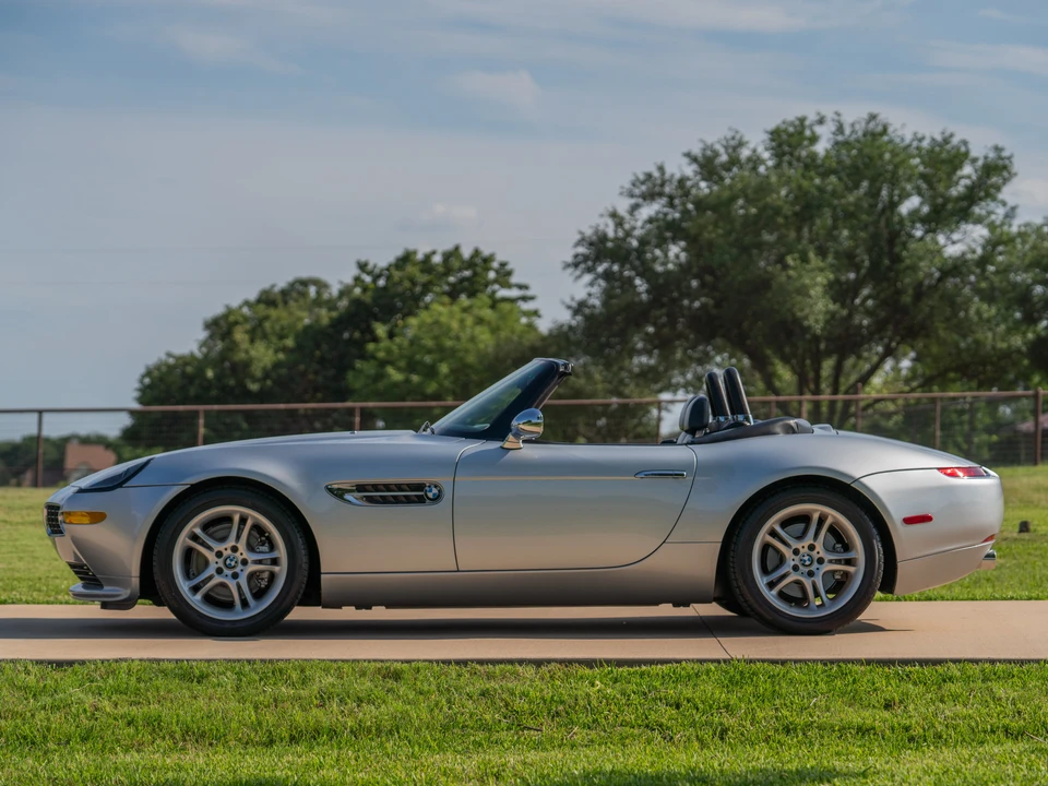 2001 BMW Z8 - Image 15 of 31
