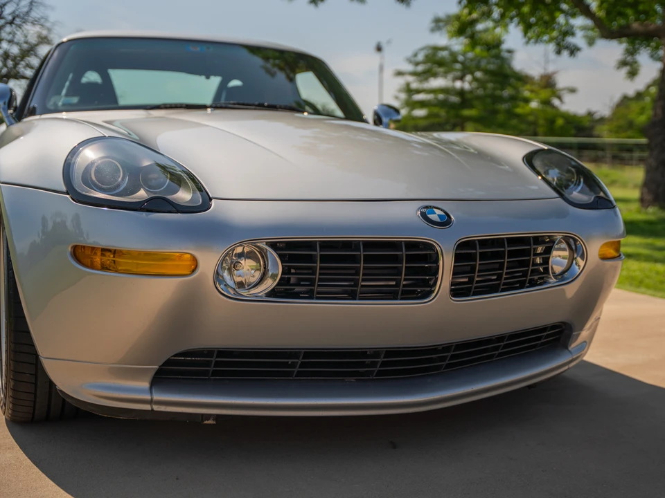 2001 BMW Z8 - Image 30 of 31