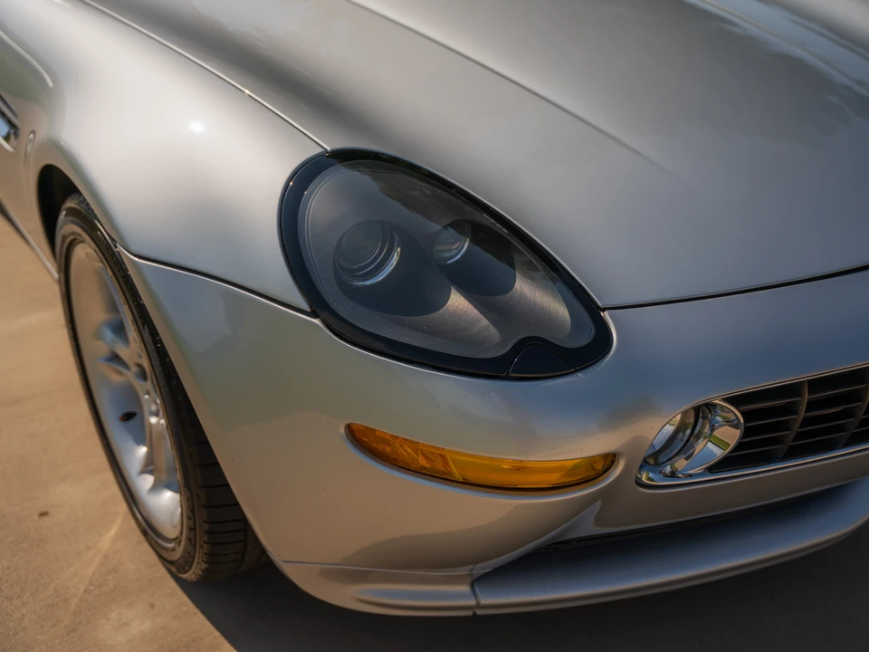 2001 BMW Z8 - Image 31 of 31