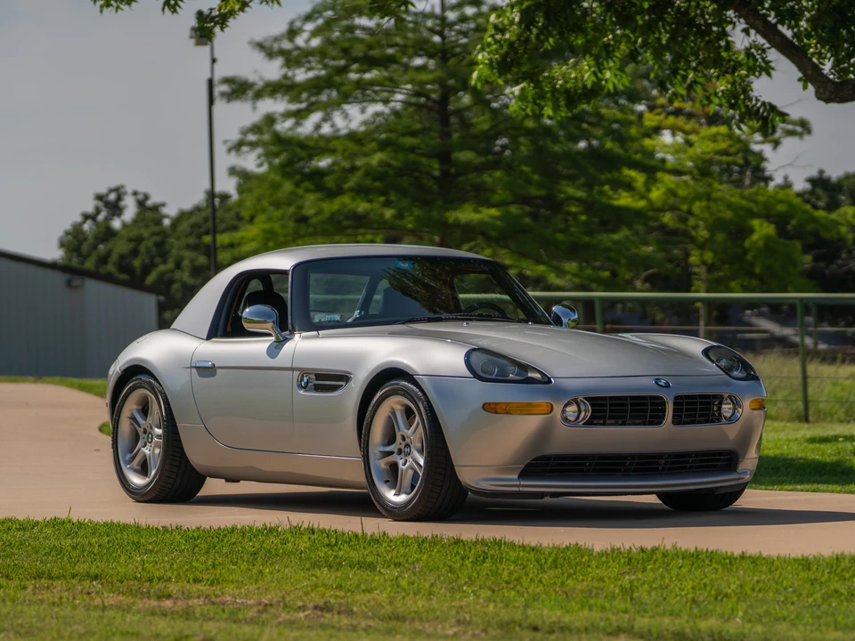 2001 BMW Z8 - Image 19 of 31