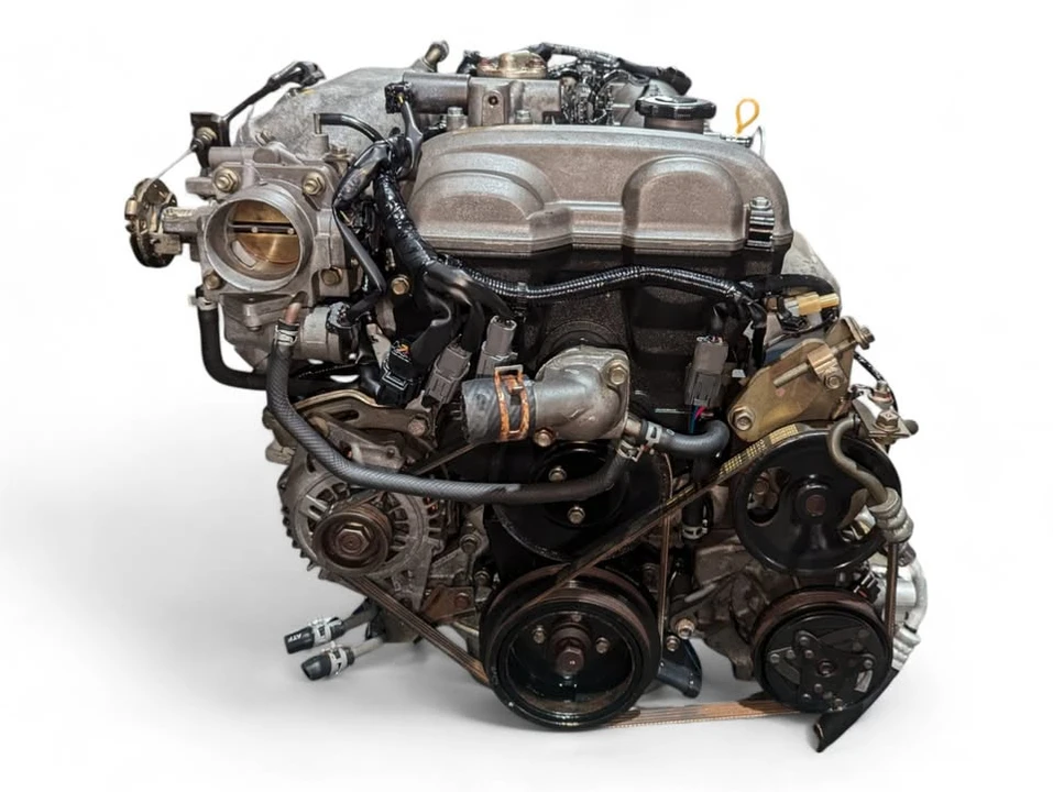 2001 Parts & Memorabilia Engines - Image 2 of 10
