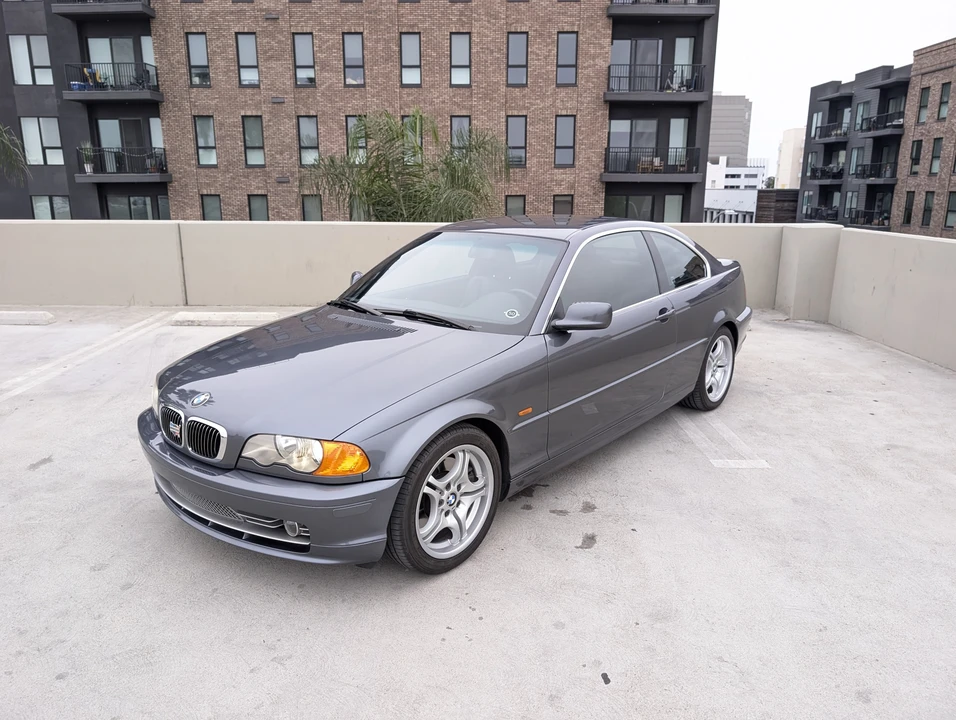2001 BMW E46 330i & 330Ci - Image 2 of 6