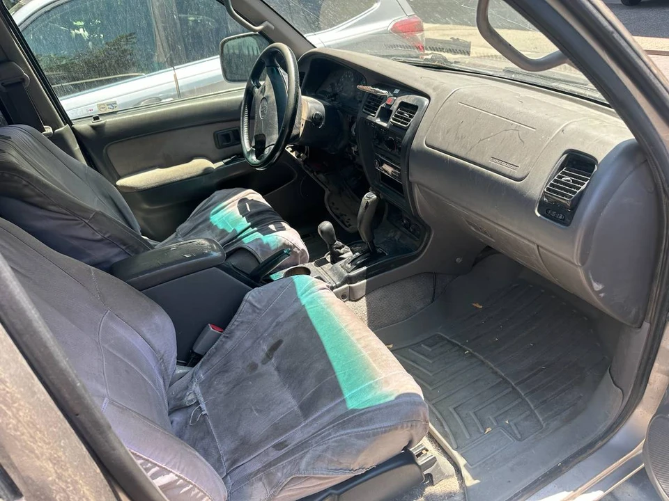 2001 Toyota 4Runner 3rd Gen - Image 4 of 19