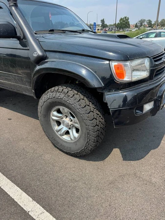 2001 Toyota 4Runner 3rd Gen - Image 3 of 24