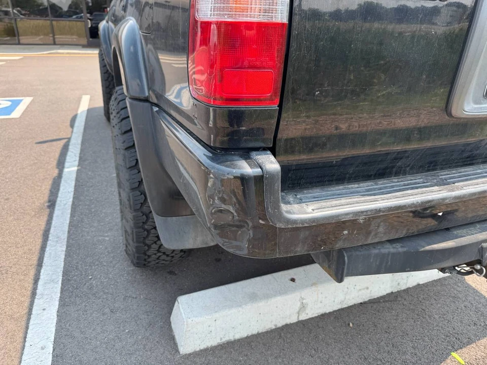 2001 Toyota 4Runner 3rd Gen - Image 13 of 24