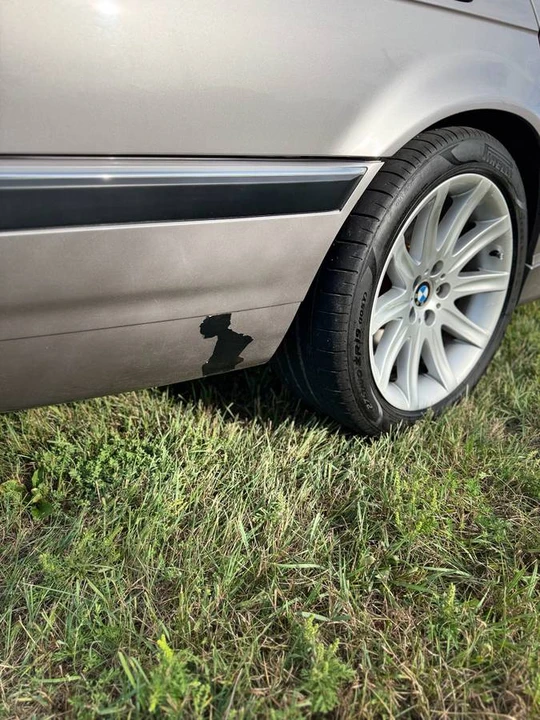 2001 BMW E38 7 Series - Image 19 of 20