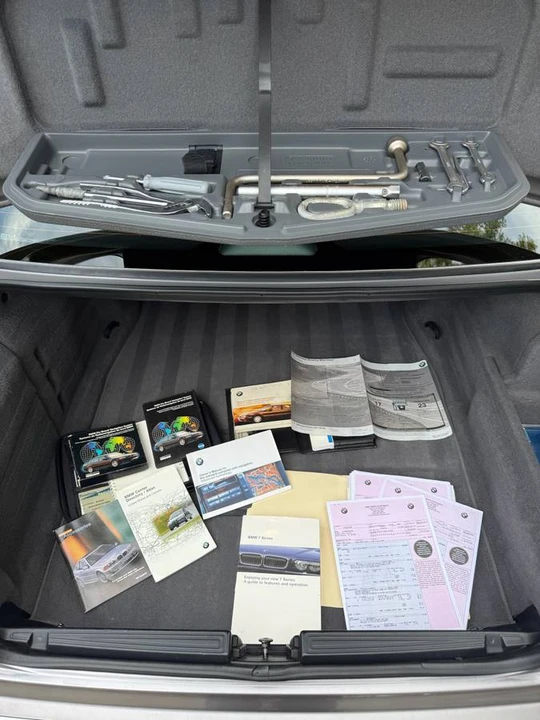 2001 BMW E38 7 Series - Image 14 of 20