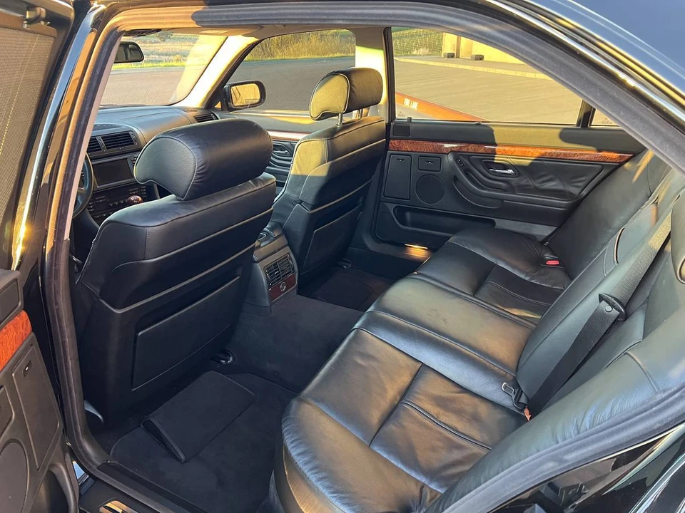 2001 BMW E38 7 Series - Image 11 of 19
