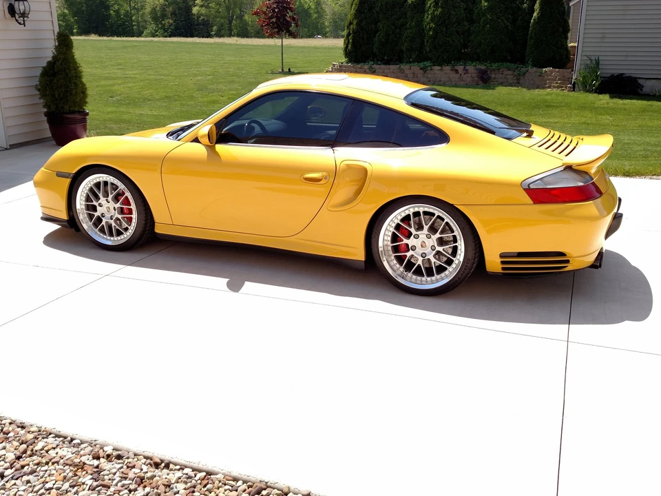 2001 Porsche 996 Turbo - Image 19 of 20