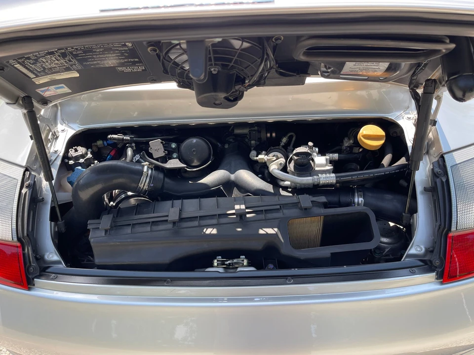 2001 Porsche 996 Turbo - Image 8 of 18