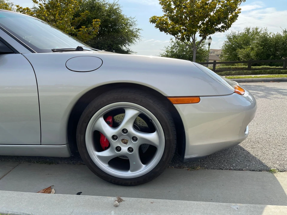 2001 Porsche 986 Boxster S - Image 9 of 31