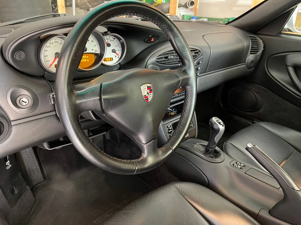 2001 Porsche 986 Boxster S - Image 14 of 31