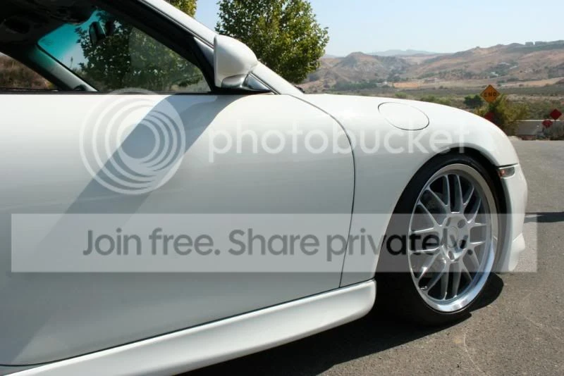 2001 Porsche 996 Carrera - Image 25 of 31