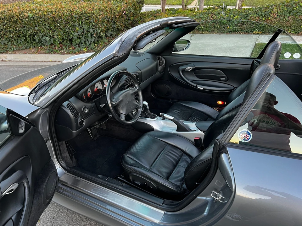 2001 Porsche 996 Carrera - Image 5 of 9