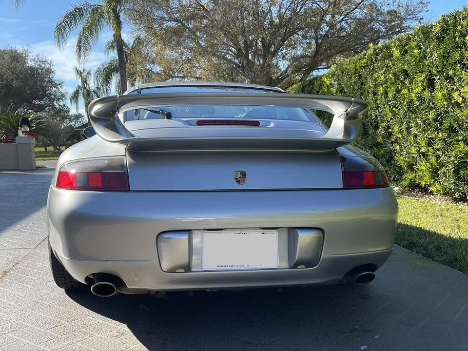 2001 Porsche 996 Carrera 4 - Image 4 of 16