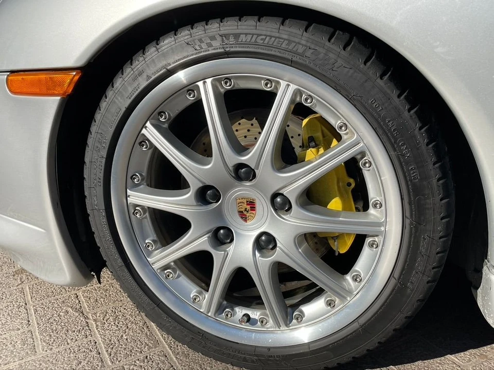 2001 Porsche 996 Carrera 4 - Image 8 of 16