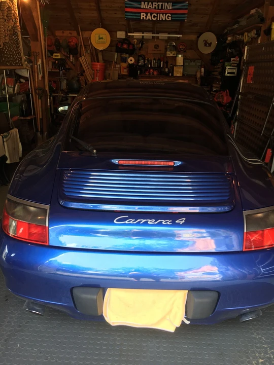 2001 Porsche 996 Carrera 4 - Image 3 of 17
