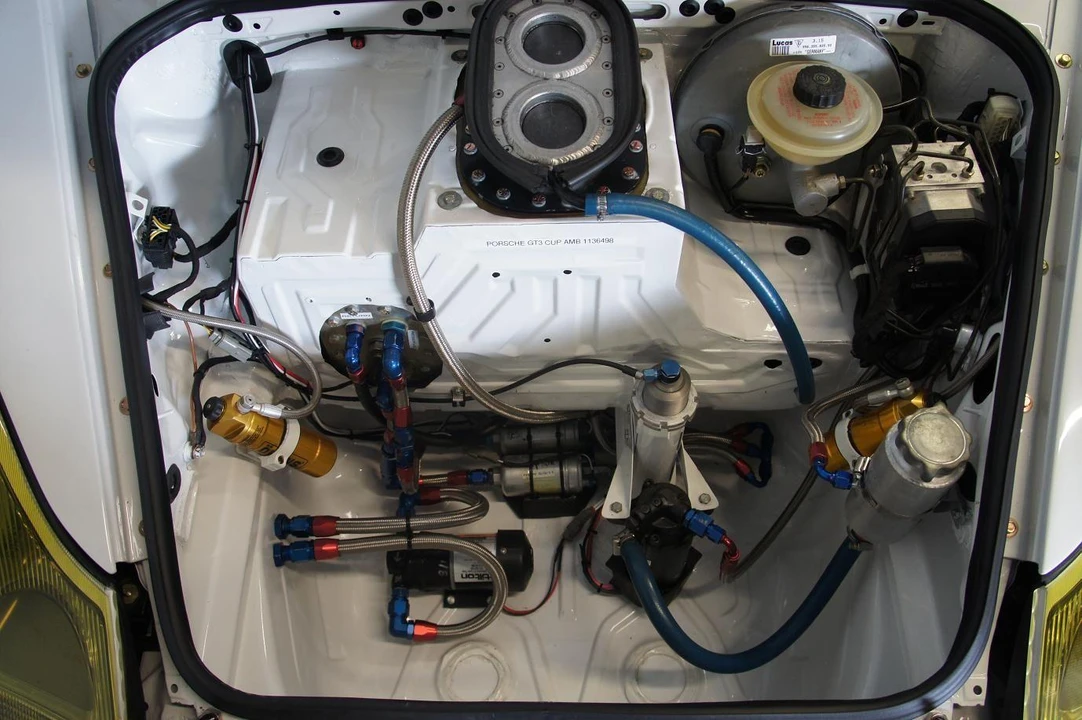 2001 Porsche 996 GT3 - Image 6 of 18