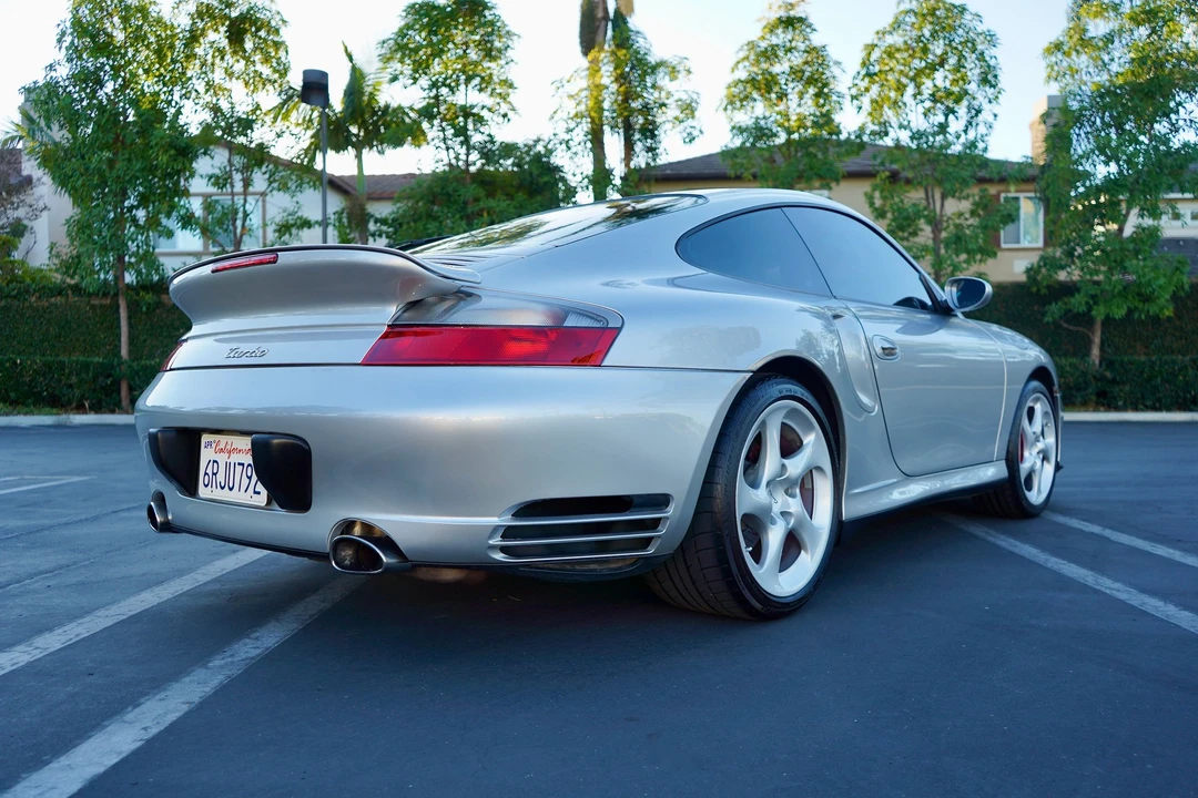2001 Porsche 996 Turbo - Image 7 of 31