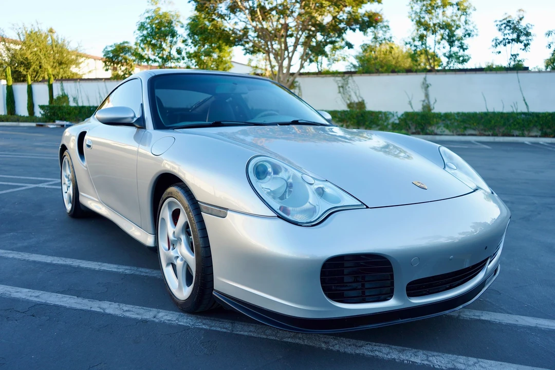 2001 Porsche 996 Turbo - Image 11 of 31