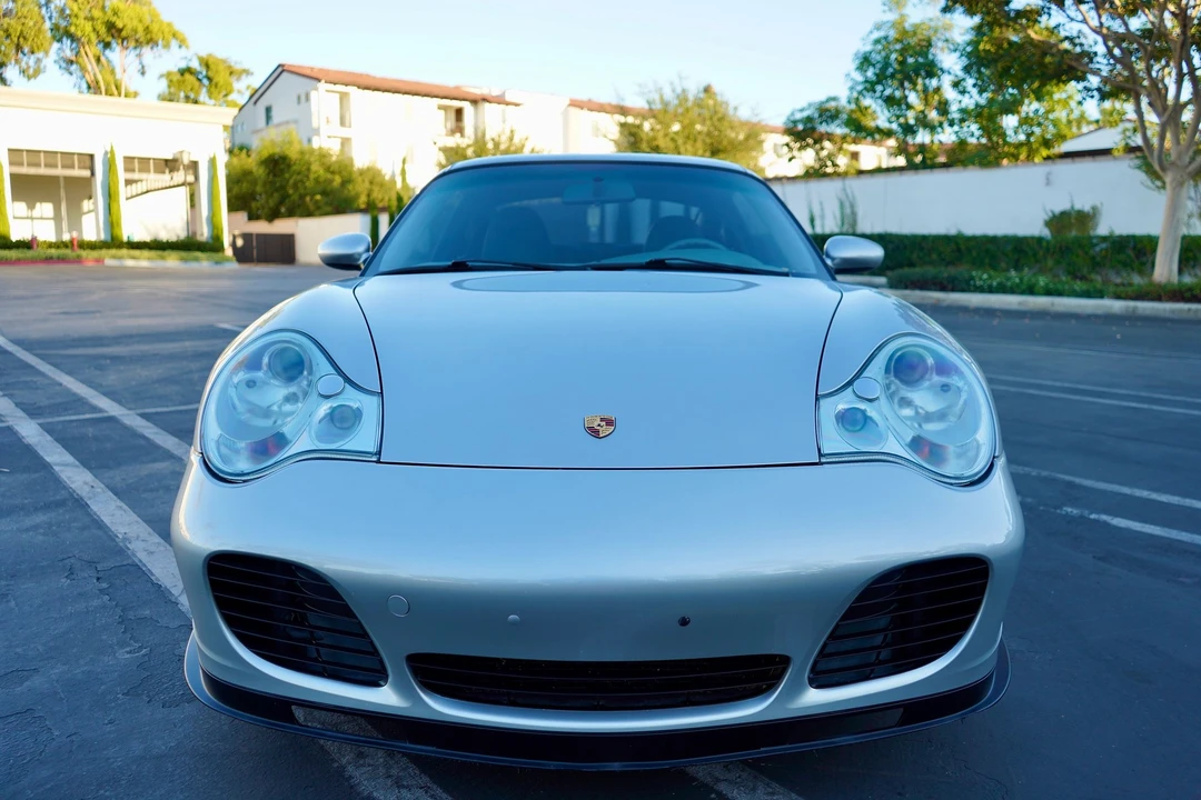 2001 Porsche 996 Turbo - Image 12 of 31