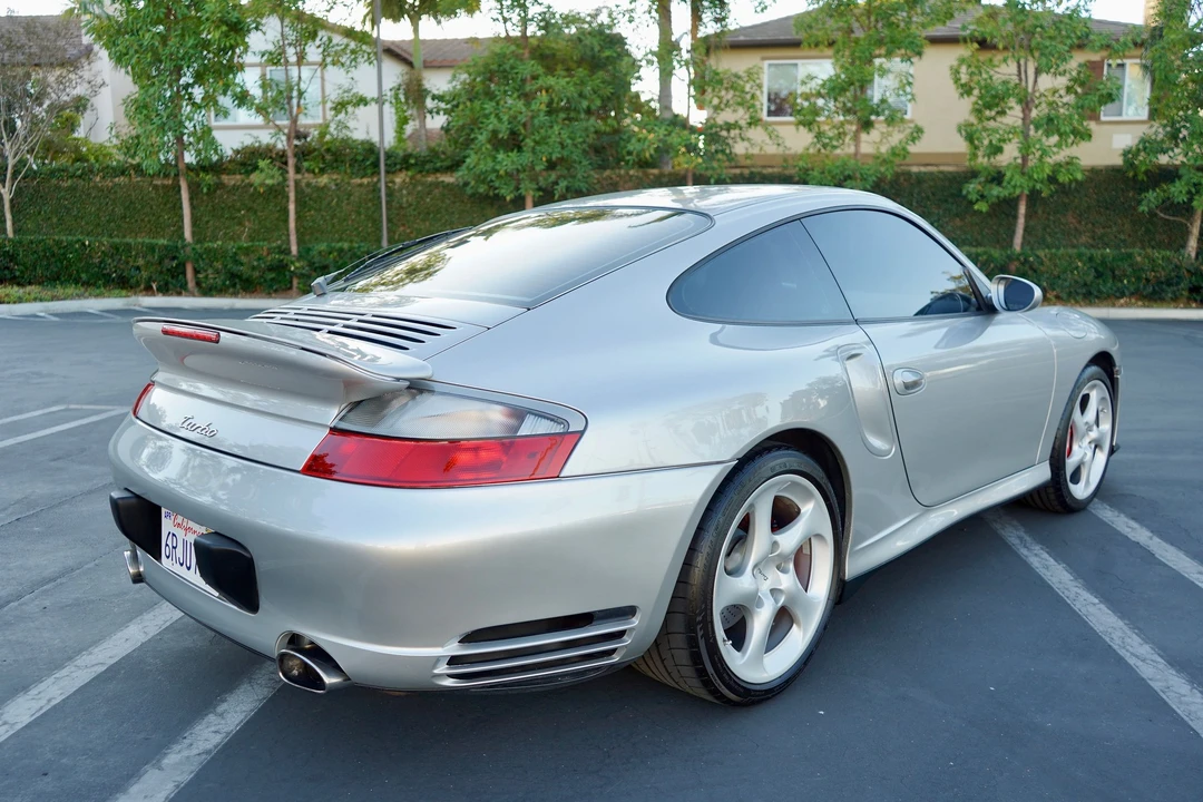 2001 Porsche 996 Turbo - Image 13 of 31