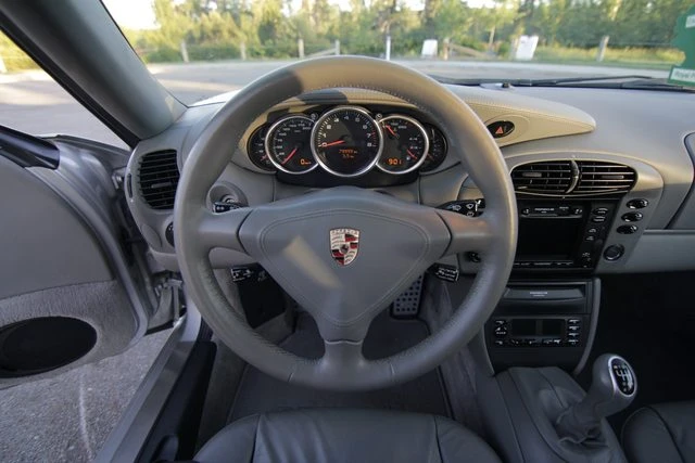 2001 Porsche 996 Turbo - Image 16 of 29
