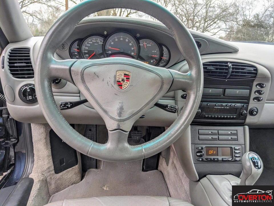 2001 Porsche 996 Turbo - Image 16 of 31