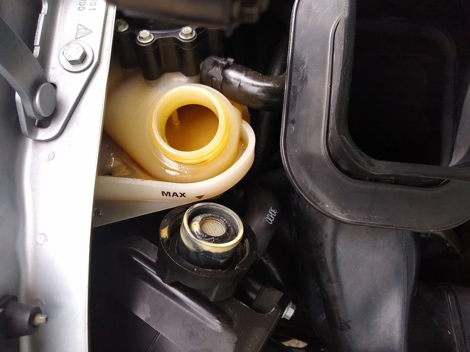 2001 Porsche 996 Carrera - Image 17 of 20