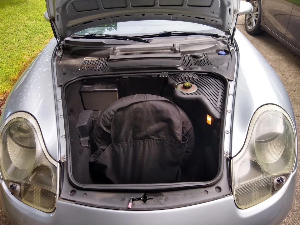 2001 Porsche 996 Carrera - Image 13 of 20