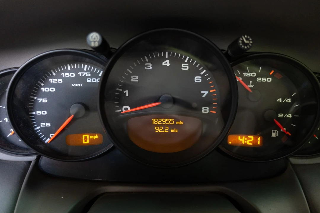 2001 Porsche 996 Turbo - Image 12 of 23