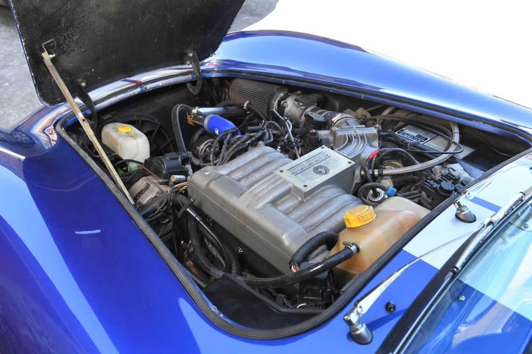 2001 AC - Image 11 of 31