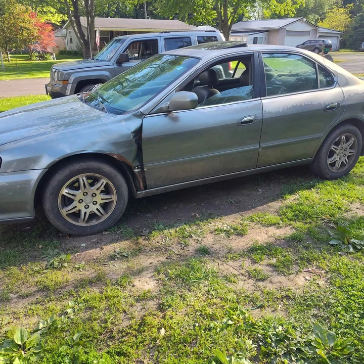 2001 Acura TL 2nd Gen - Image 10 of 10