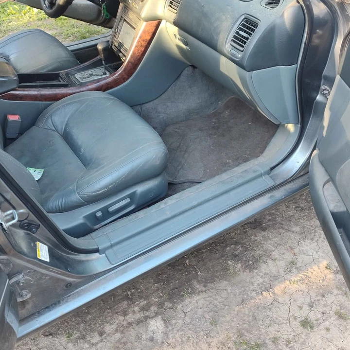 2001 Acura TL 2nd Gen - Image 2 of 10