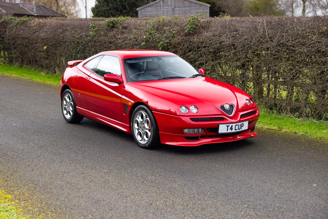 2001 Alfa Romeo 916 GTV & Spider - Image 13 of 31