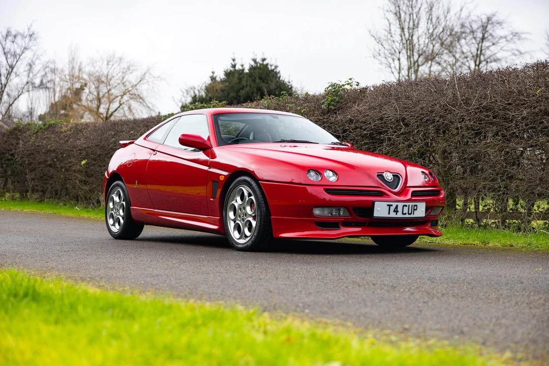 2001 Alfa Romeo 916 GTV & Spider - Image 18 of 31