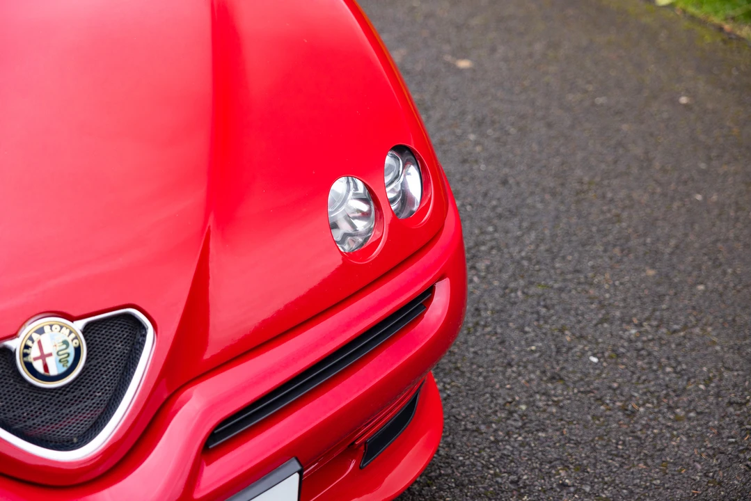 2001 Alfa Romeo 916 GTV & Spider - Image 27 of 31