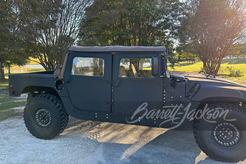 2001 AM General Hummer - Image 24 of 31