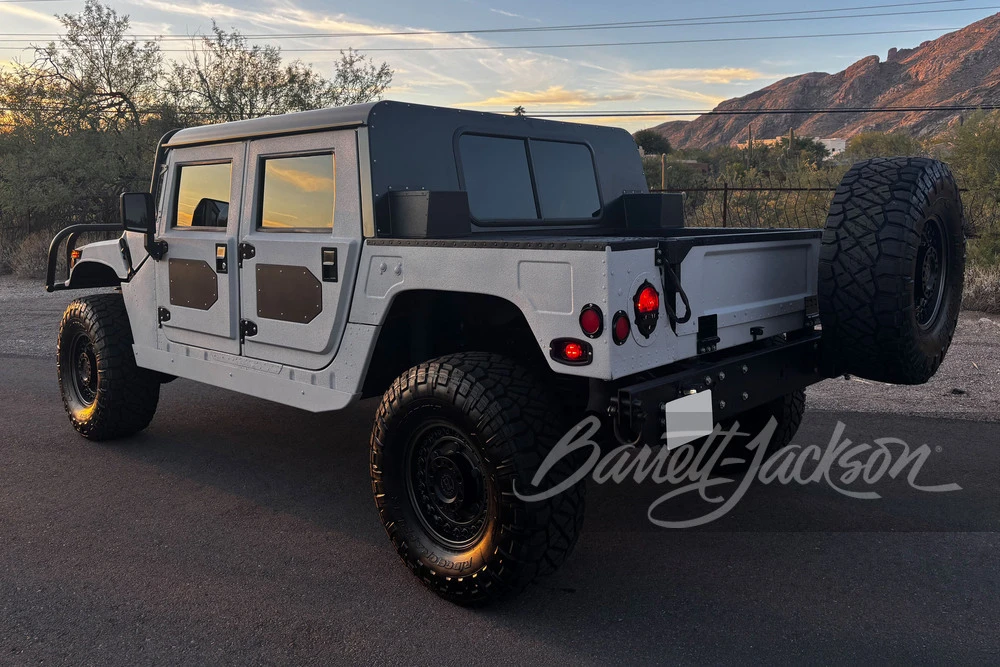 2001 AM General Hummer - Image 16 of 25