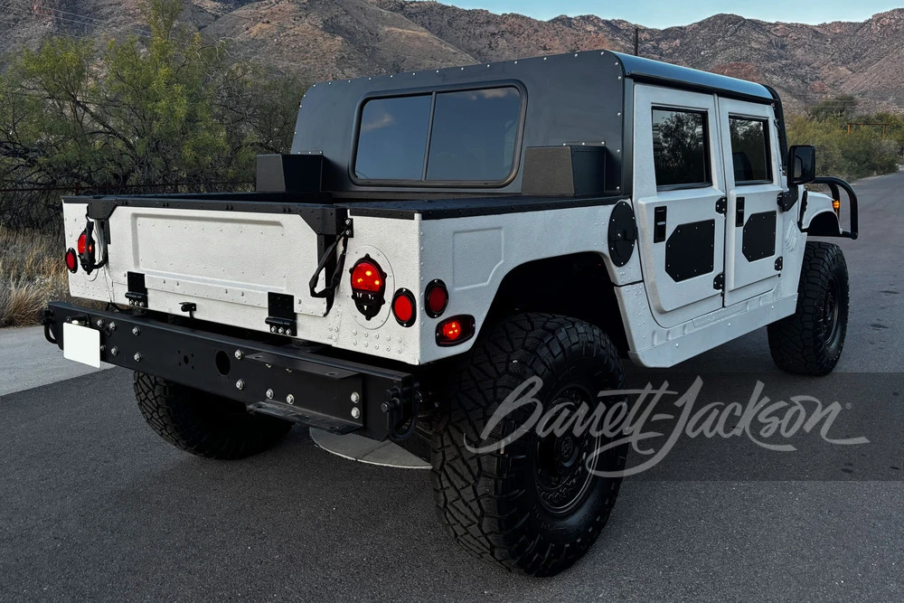 2001 AM General Hummer - Image 2 of 25