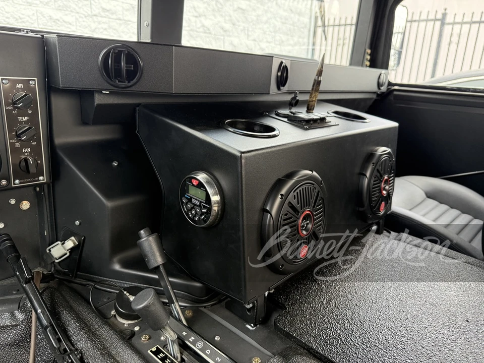 2001 AM General Hummer - Image 18 of 31