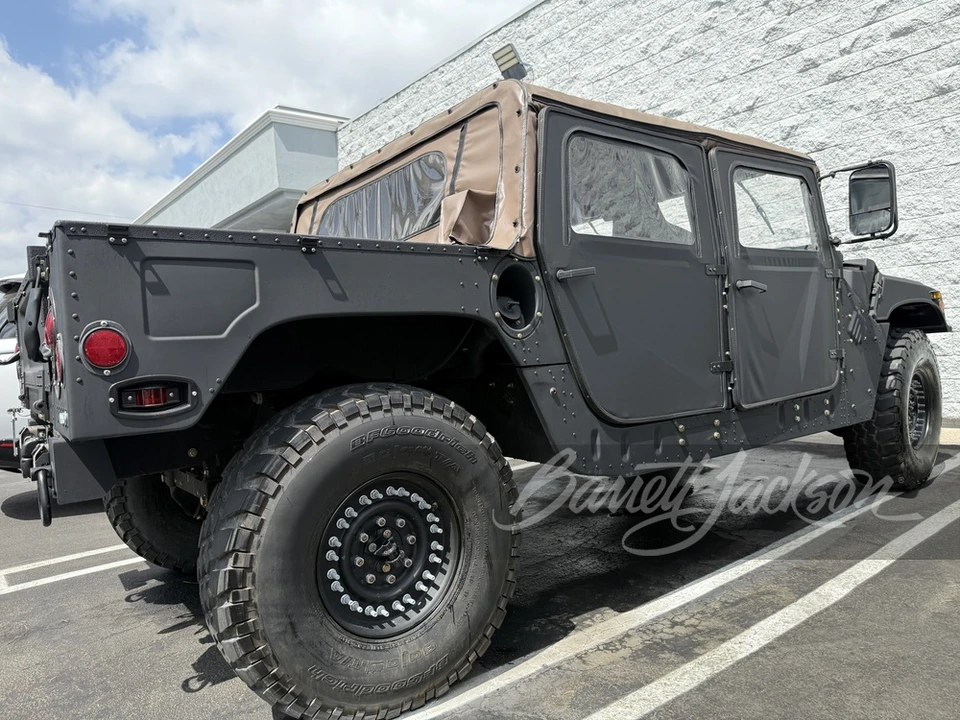2001 AM General Hummer - Image 23 of 31