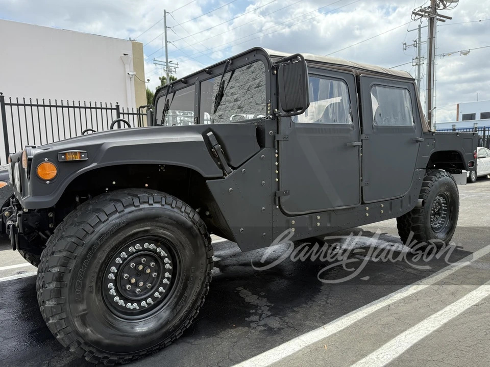 2001 AM General Hummer - Image 31 of 31