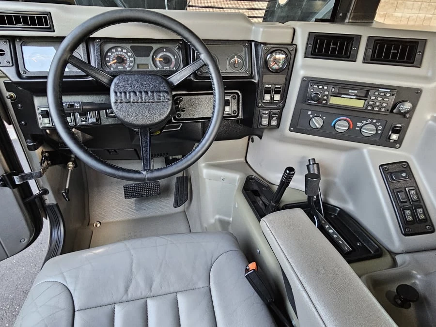 2001 AM General Hummer - Image 13 of 16