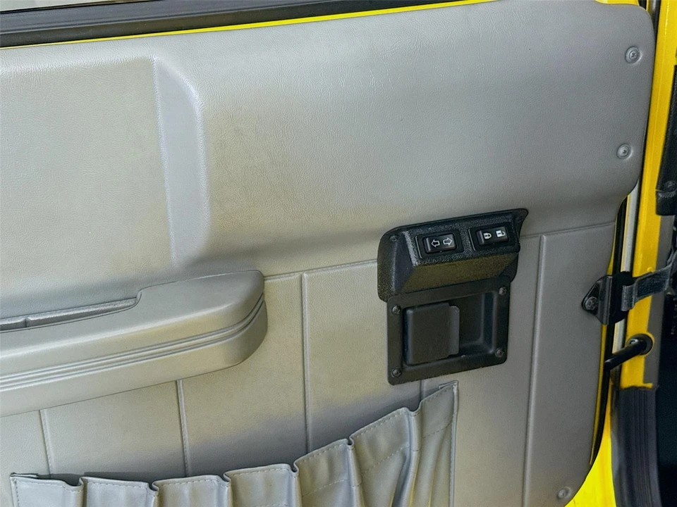 2001 AM General Hummer - Image 17 of 21