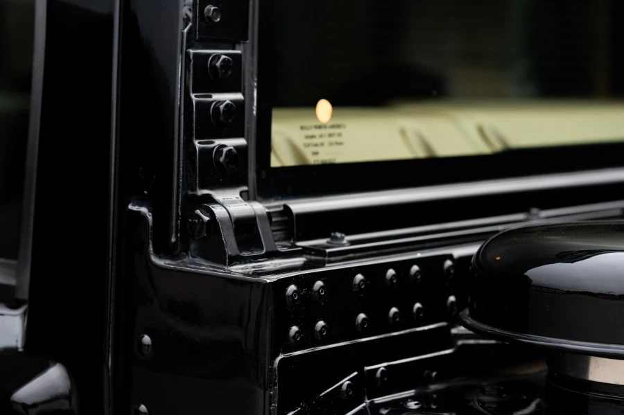 2001 AM General Hummer - Image 24 of 27