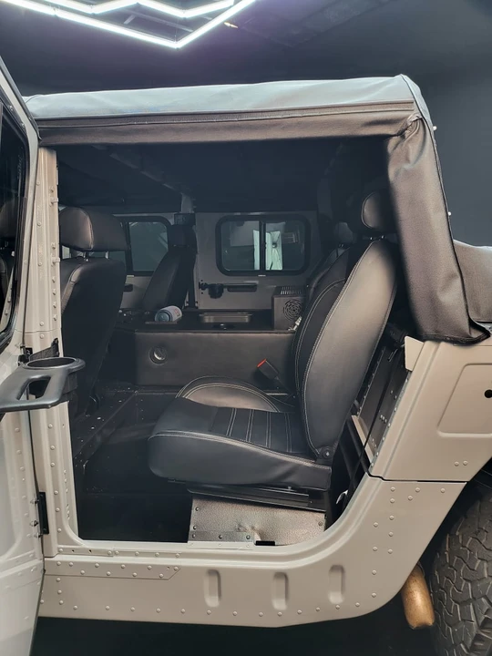 2001 AM General Hummer - Image 8 of 13