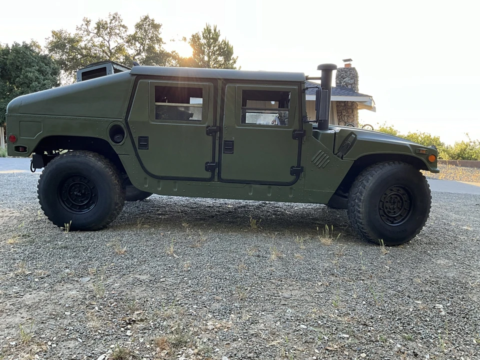 2001 Hummer HMMWV - Image 30 of 31